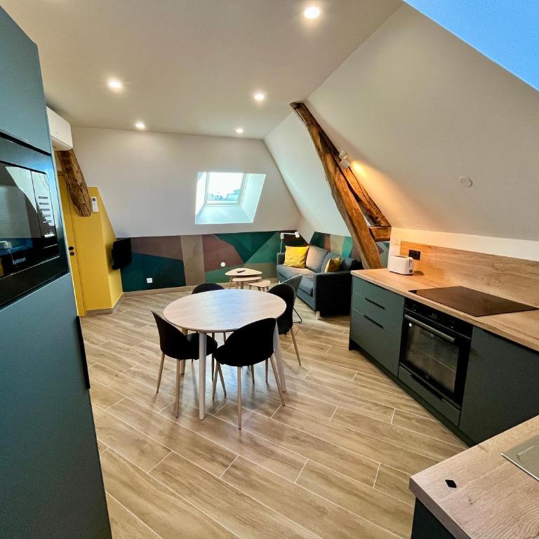 T3 climatisé face Loire et château l'appart du 4-1 - Two-Bedroom Apartment - 22