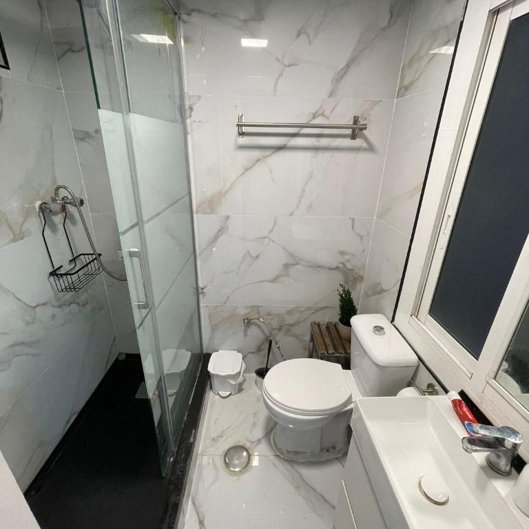 Casa Blanca 48 - Double Room with Shared Bathroom - 4