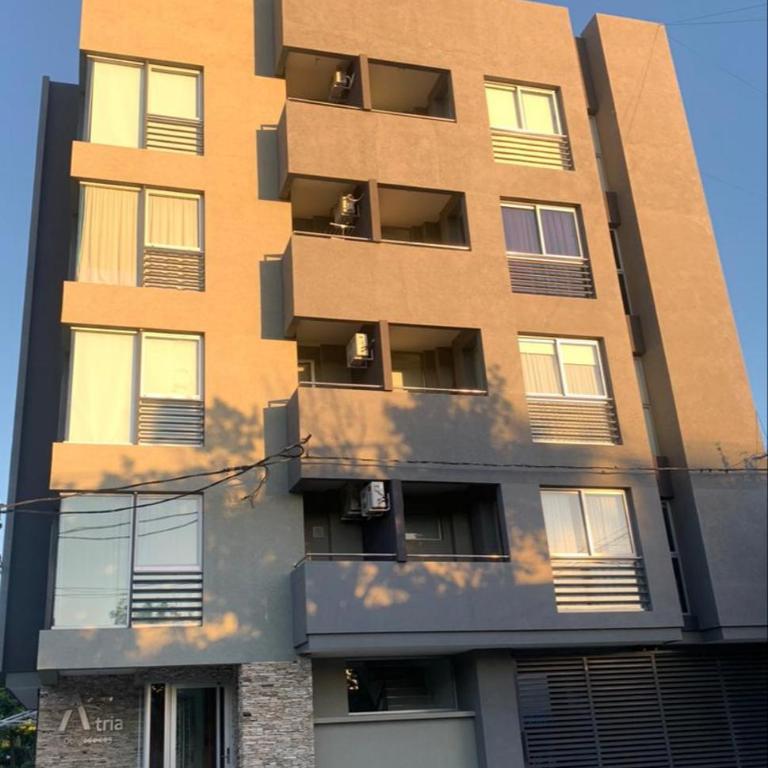Departamento en Centro de Reconquista - Apartamento de 1 dormitorio con balcón - 14