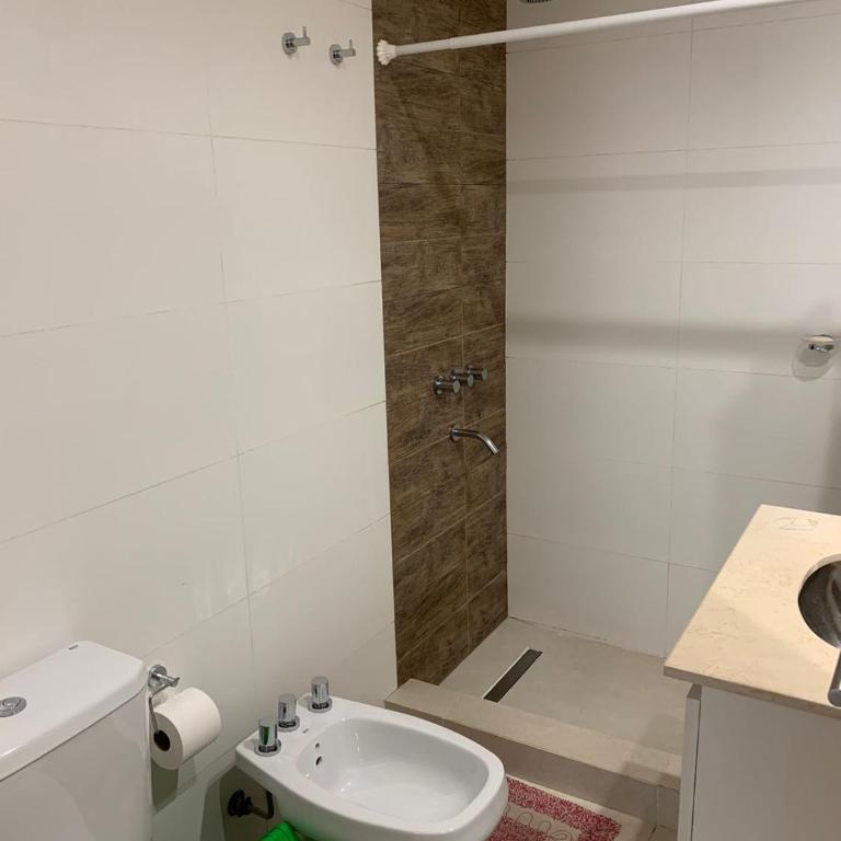 Departamento en Centro de Reconquista - Apartamento de 1 dormitorio con balcón - 13