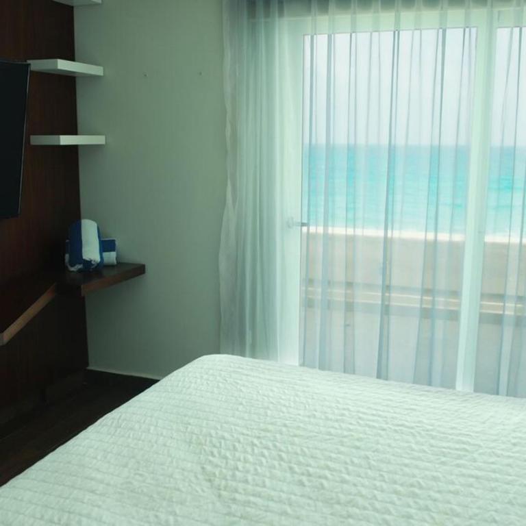 Condominio Cancún Plaza - Two-Bedroom Deluxe Apartment - 27