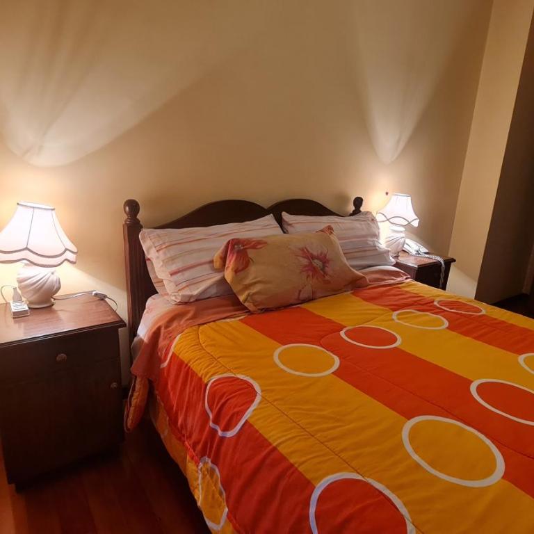 Hostal Montañes - Habitación Doble con baño privado - 19