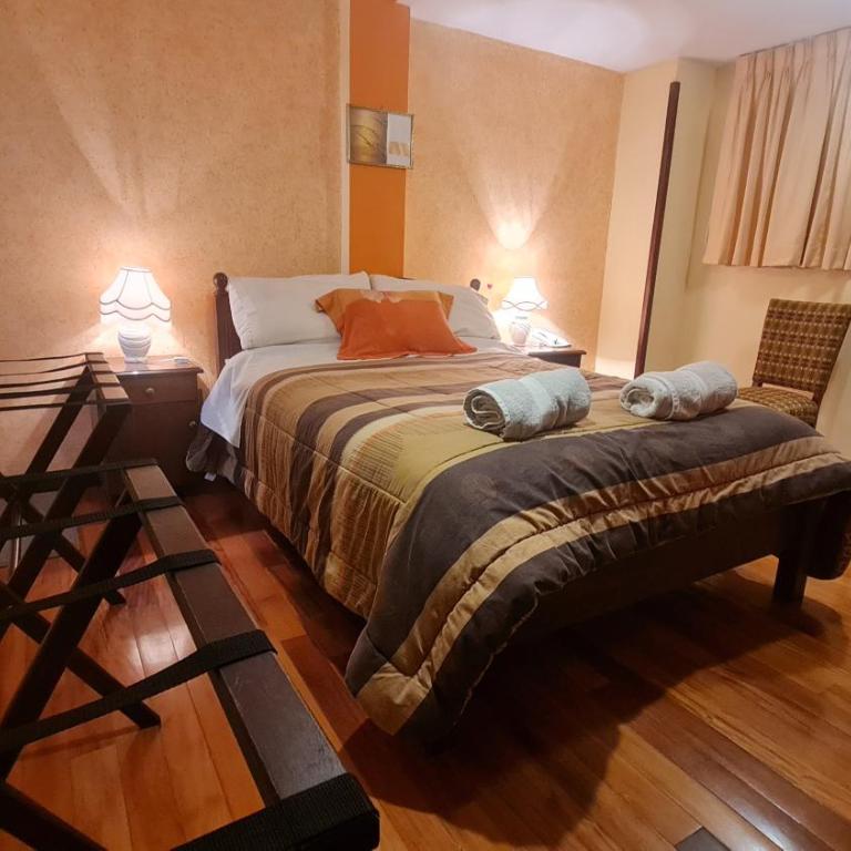 Hostal Montañes - Habitación Doble con baño privado - 49