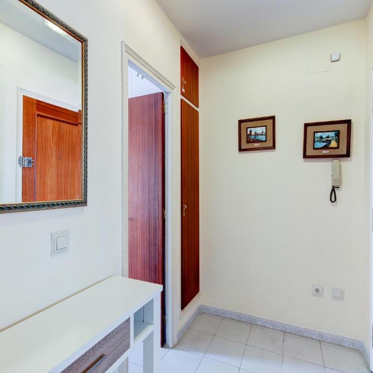 Apartment in Roses near Sand Beach - Two-Bedroom Apartment - 13