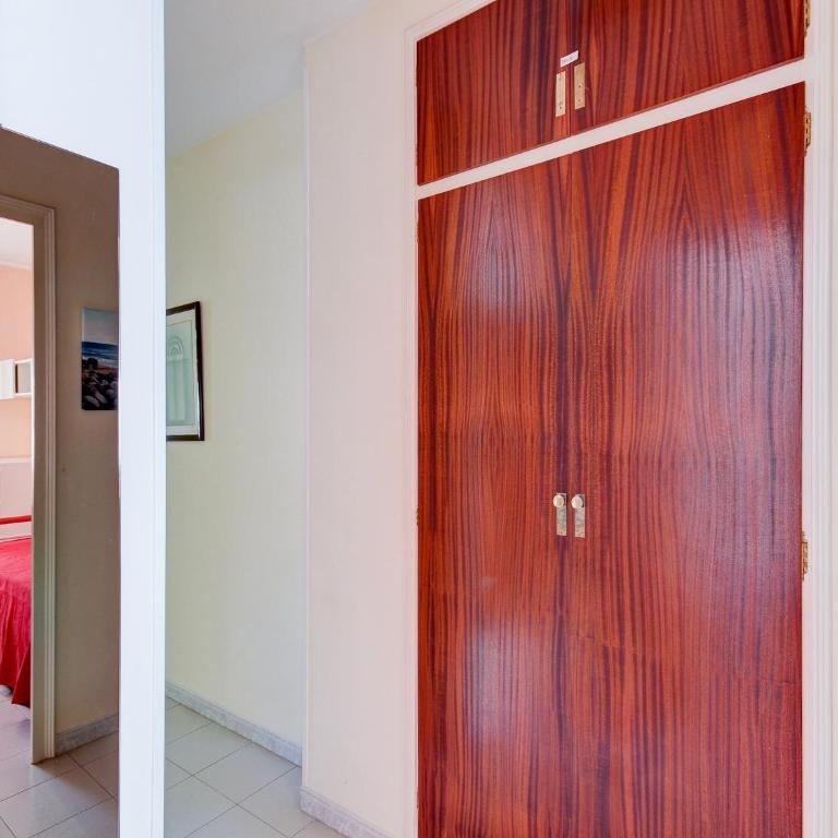 Apartment in Roses near Sand Beach - Two-Bedroom Apartment - 18