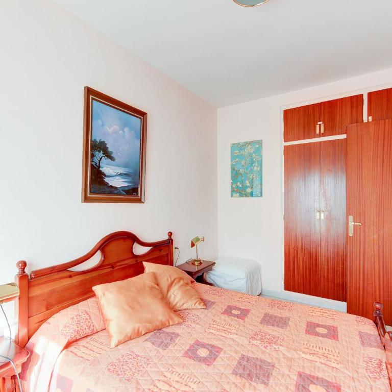 Apartment in Roses near Sand Beach - Two-Bedroom Apartment - 4