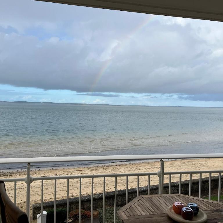 Appartement T3 en bord de mer avec parking sécurisé et WiFi - FR-1-374-230 - Apartment - 6