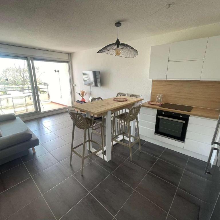 2 pièces avec piscine, proche plage, parking, 4 pers - FR-1-328-271 - Appartamento - 4