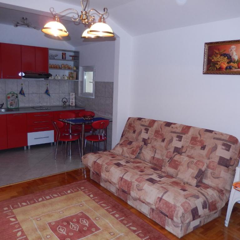 Apartment Brace Grakalica 20b - Apartment with Garden View - 20