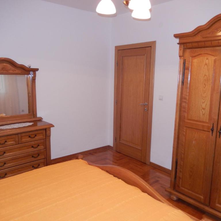 Apartment Brace Grakalica 20b - Apartment with Garden View - 17