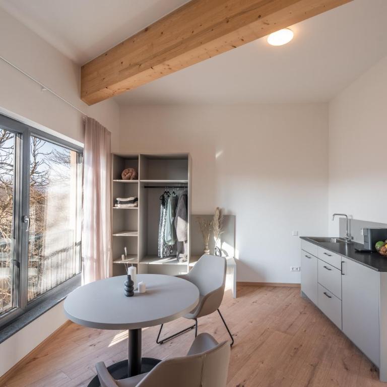 AmRain Boardinghouse - Standard Studio für 3 Personen - 3