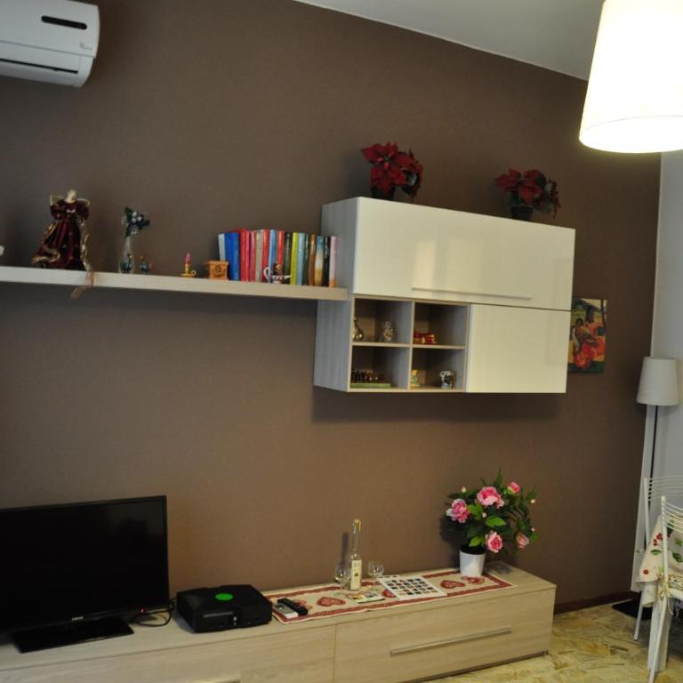 Apartment Ponte delle Nazioni - Appartamento con 2 Camere da Letto e Balcone - 6