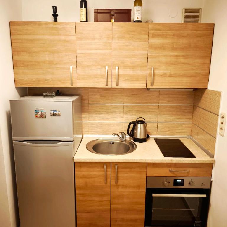 Apartment Golub - Two-Bedroom Apartment - 11