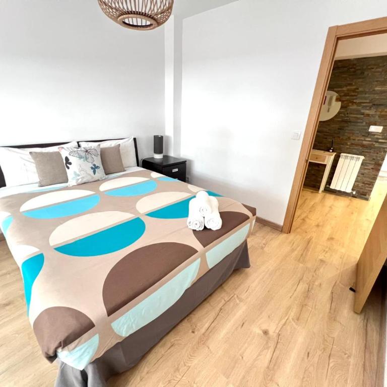 CLOSE TO GRAN VIA Centro familiar con Wifi by Apartamentos Logrono - Apartamento de 3 dormitorios - 37