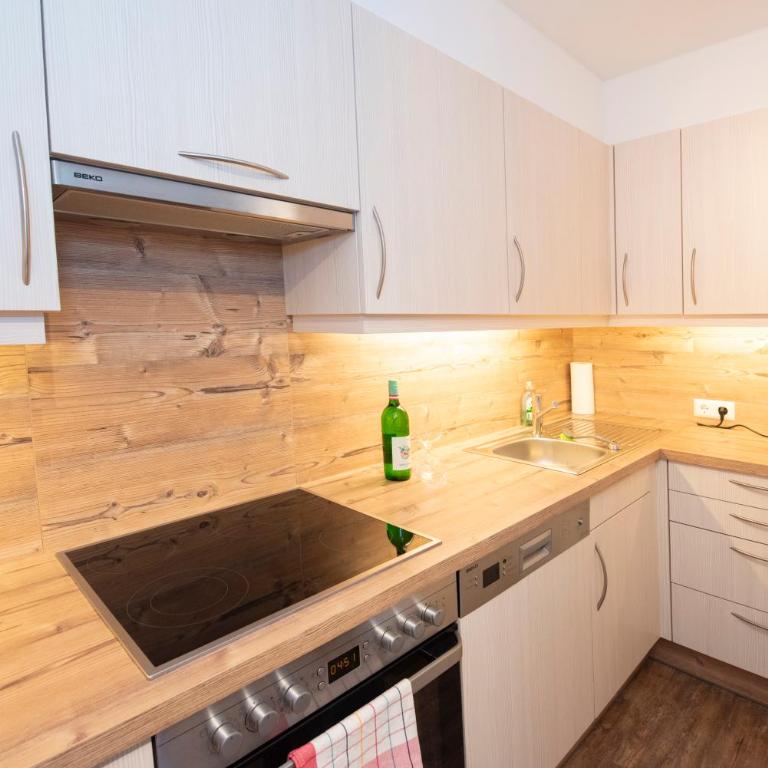 Chalet Innertal - Apartment mit Blick auf die Berge - 12