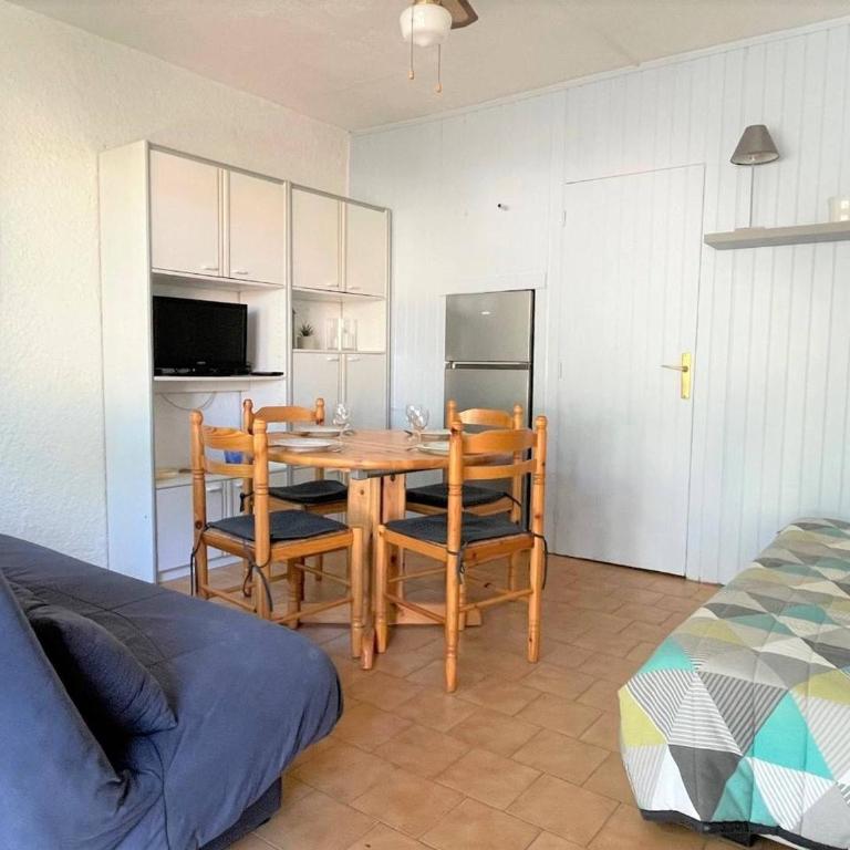 Appartement studio cabine à 300m de la plage - AR530-027 - Apartment - 7