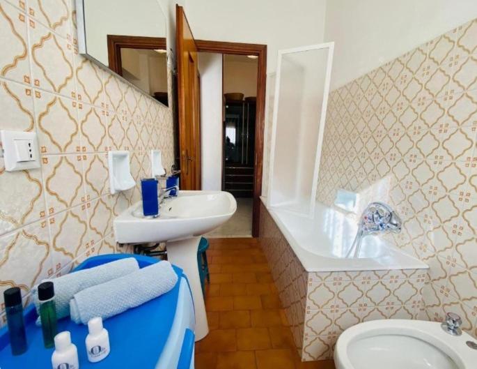 Mare Nostrum - One-Bedroom Standard Apartment - 15