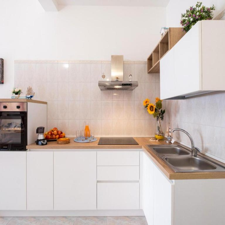 Sealight Apartment Porto Cesareo - Villa with Sea View - 8
