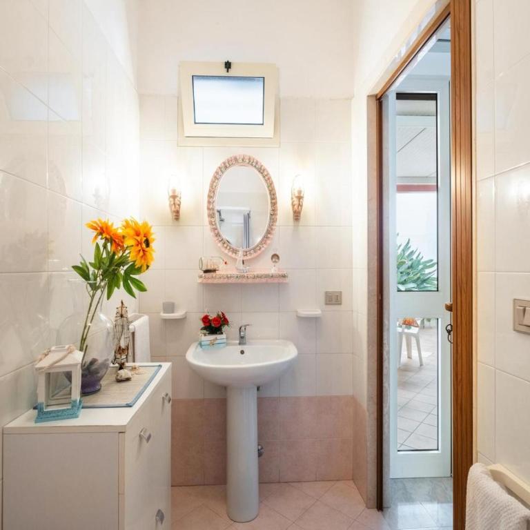 Sealight Apartment Porto Cesareo - Villa with Sea View - 15