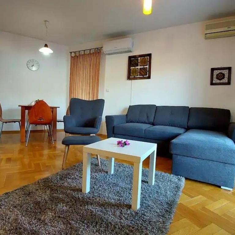 Sea & Mountain View Apartment - Apartman sa 1 Spavaćom Sobom - 1