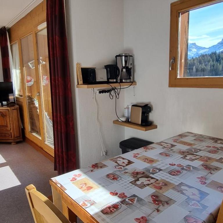 Grand 3 pièces cosy à SuperDévoluy (05) - Plein Sud, au pied des pistes - Apartamento de 2 dormitorios con balcón - 10
