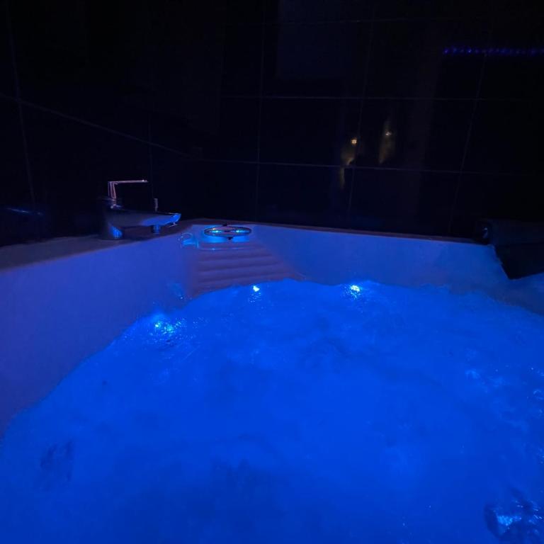 Love room Buenas noches SPA et bord de mer - Apartment mit 1 Schlafzimmer - 3