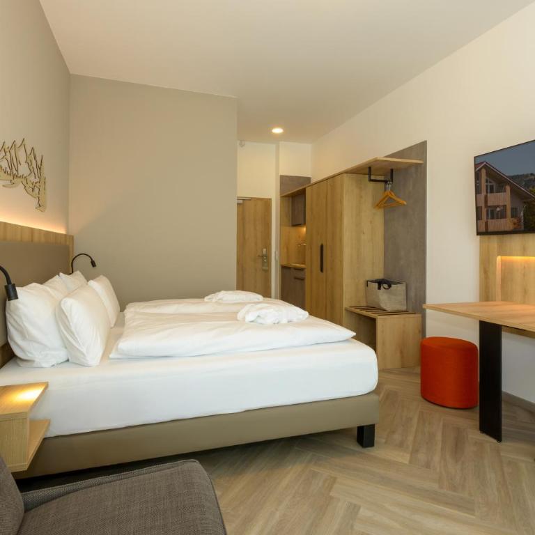 BERGlässig Hotel - Getränke inkl bei Halbpension - Doppelzimmer mit Balkon - 9