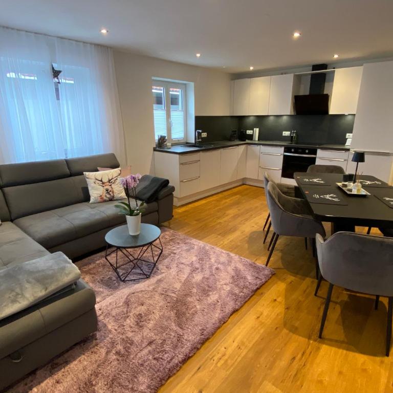 FeWo Alpspitz - wandern - radeln - Allgäu - Ankommen und Wohlfühlen - Apartment mit 3 Schlafzimmern - 1