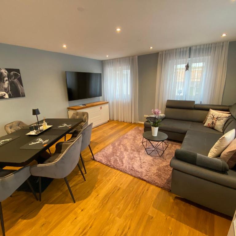 FeWo Alpspitz - wandern - radeln - Allgäu - Ankommen und Wohlfühlen - Apartment mit 3 Schlafzimmern - 2