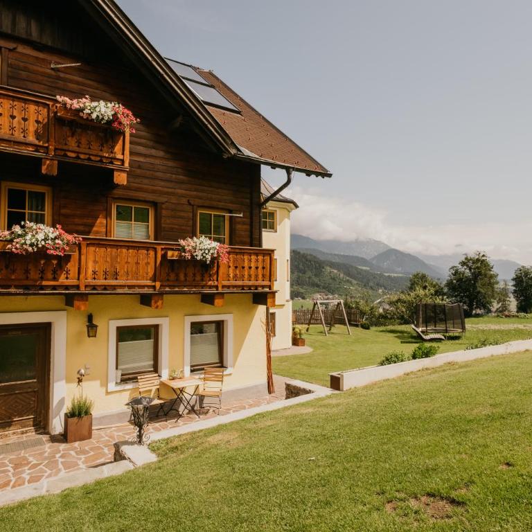HOFERHOF Schladming -Dachstein - Doppelzimmer Lindenbaum mit Balkon - 5
