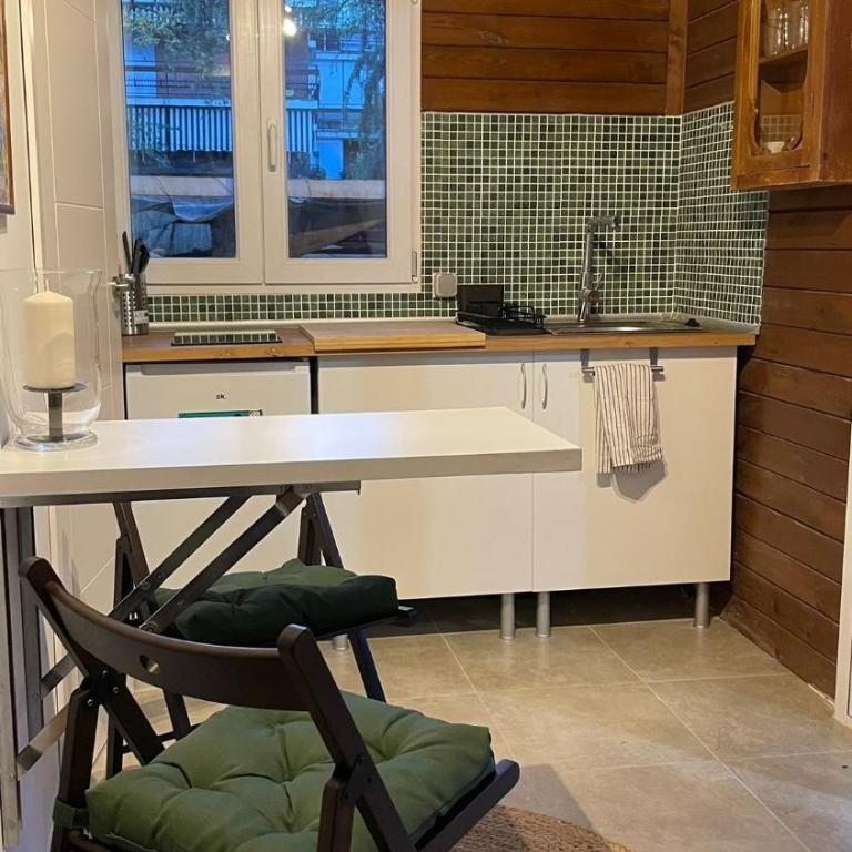 Estudio pequeño - One-Bedroom Apartment - 10