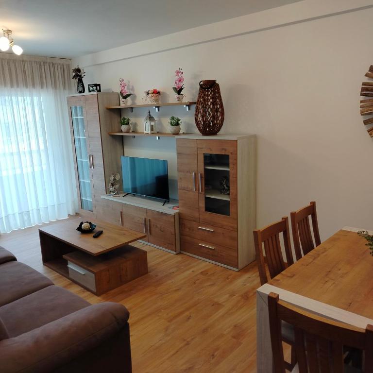 O lar de Sara III - Three-Bedroom Apartment - 1
