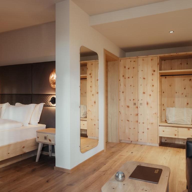 Hotel Tofana Cortina - Junior Suite con Balcone - 1