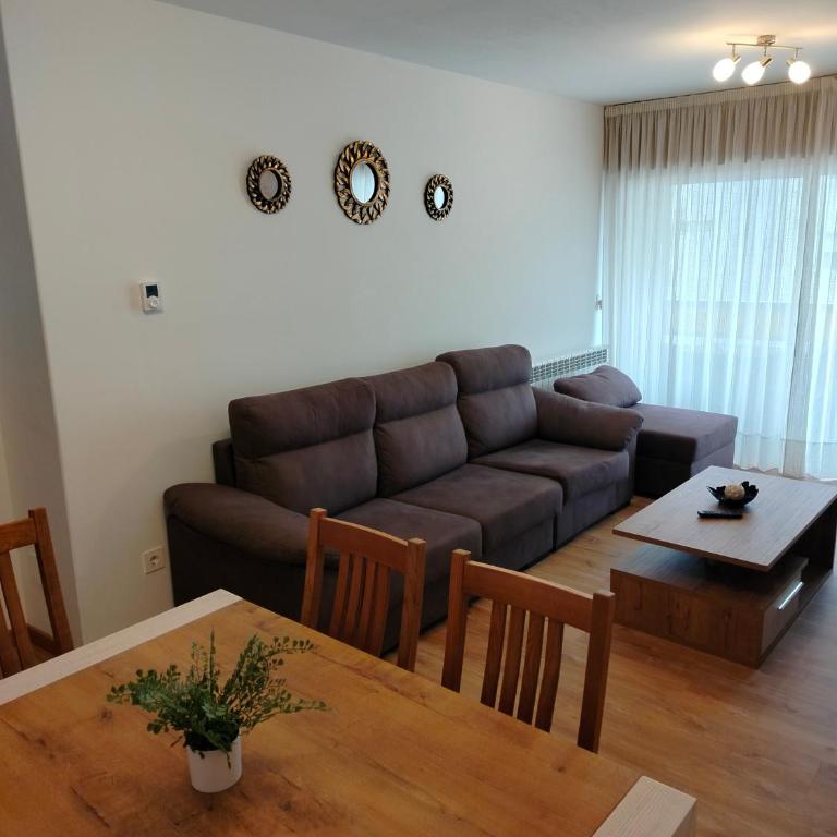 O lar de Sara III - Three-Bedroom Apartment - 7