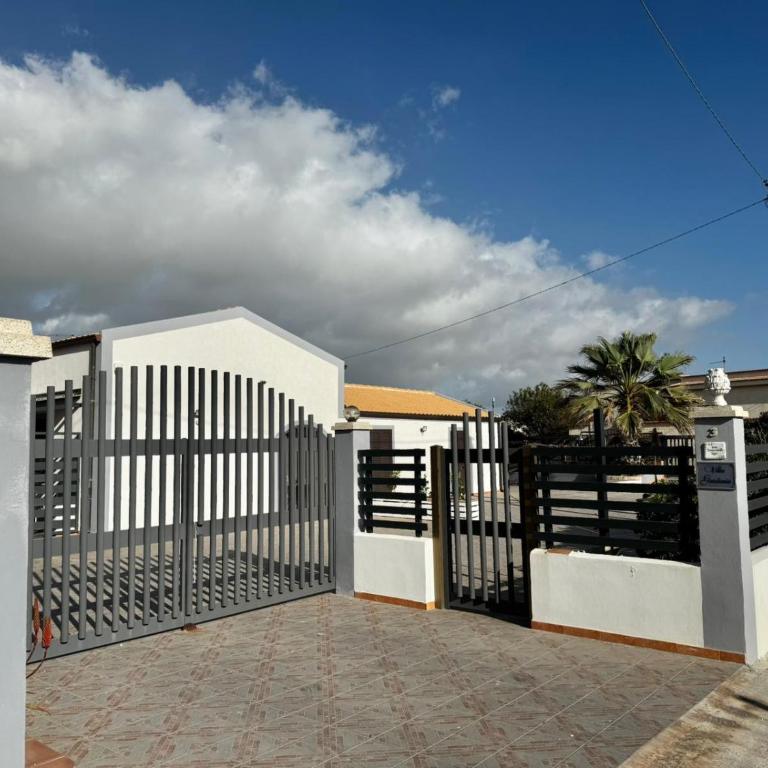 villa Gardenia fronte mare x4 apartaments - Maison 2 Chambres - 2