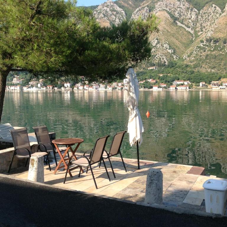 Villa Miramare , Dobrota seafront - Apartment with Terrace - 28