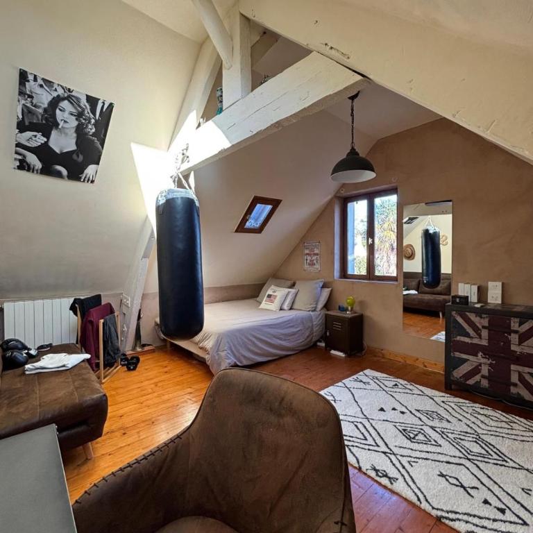 Villa de Caractère avec Piscine - Villa 3 Chambres - 43
