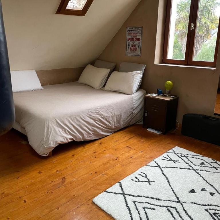 Villa de Caractère avec Piscine - Villa 3 Chambres - 42