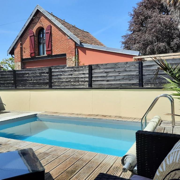 Villa de Caractère avec Piscine - Villa 3 Chambres - 8