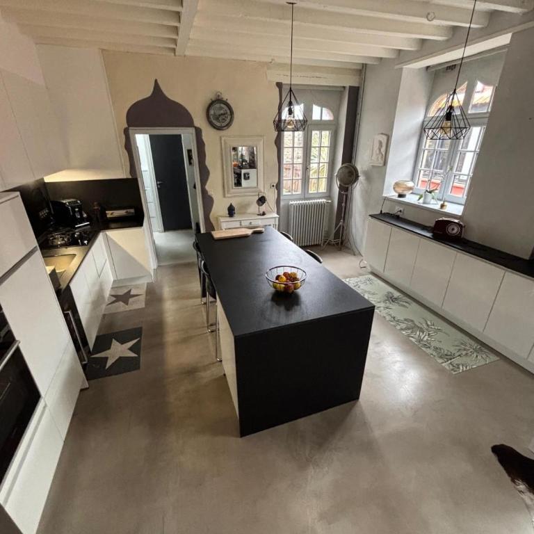 Villa de Caractère avec Piscine - Villa 3 Chambres - 14