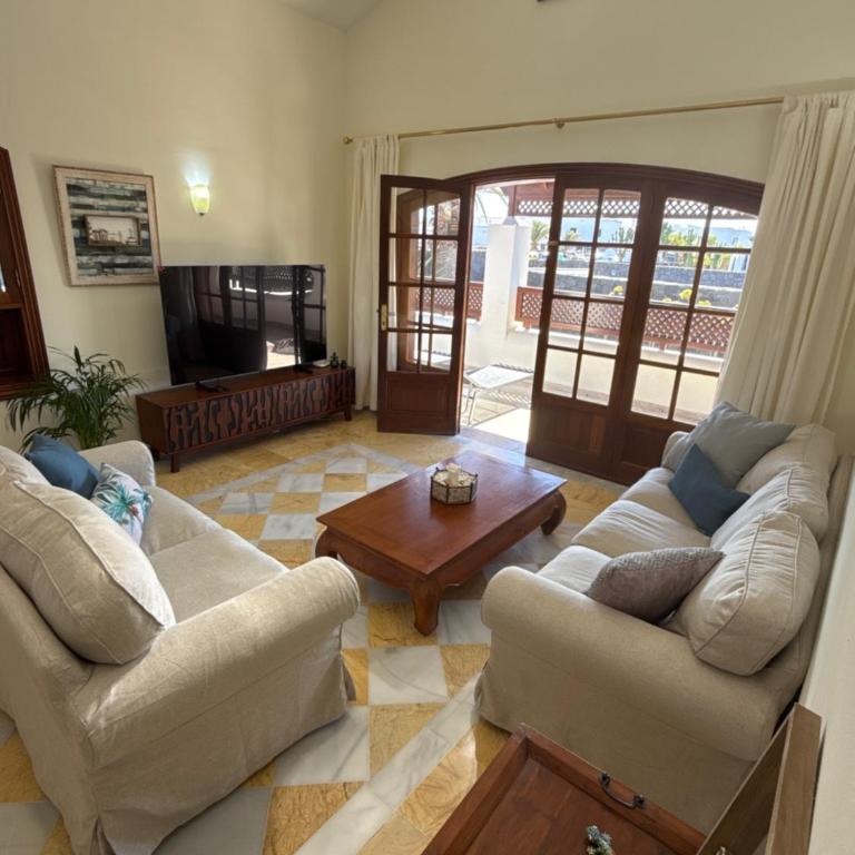 VILLA HELEN - Two-Bedroom Villa - 5