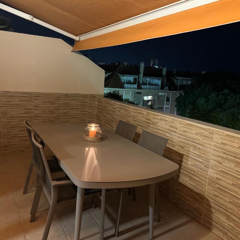 Penthouse met groot terras centrum FUENGIROLA - Apartamento de 1 dormitorio - 12