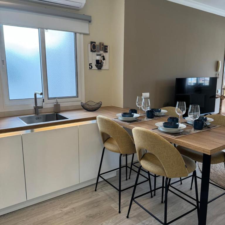 Penthouse met groot terras centrum FUENGIROLA - Apartamento de 1 dormitorio - 10