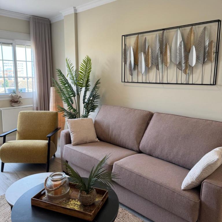 Penthouse met groot terras centrum FUENGIROLA - Apartamento de 1 dormitorio - 32