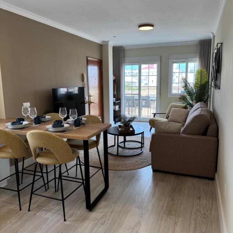 Penthouse met groot terras centrum FUENGIROLA - Apartamento de 1 dormitorio - 3
