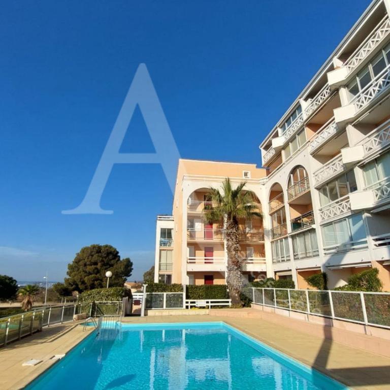 Beau T2 moderne, residence avec piscine - Place de parking - Apartment mit 1 Schlafzimmer – Nichtraucher - 5