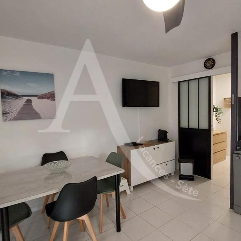Beau T2 moderne, residence avec piscine - Place de parking - Apartment mit 1 Schlafzimmer – Nichtraucher - 10