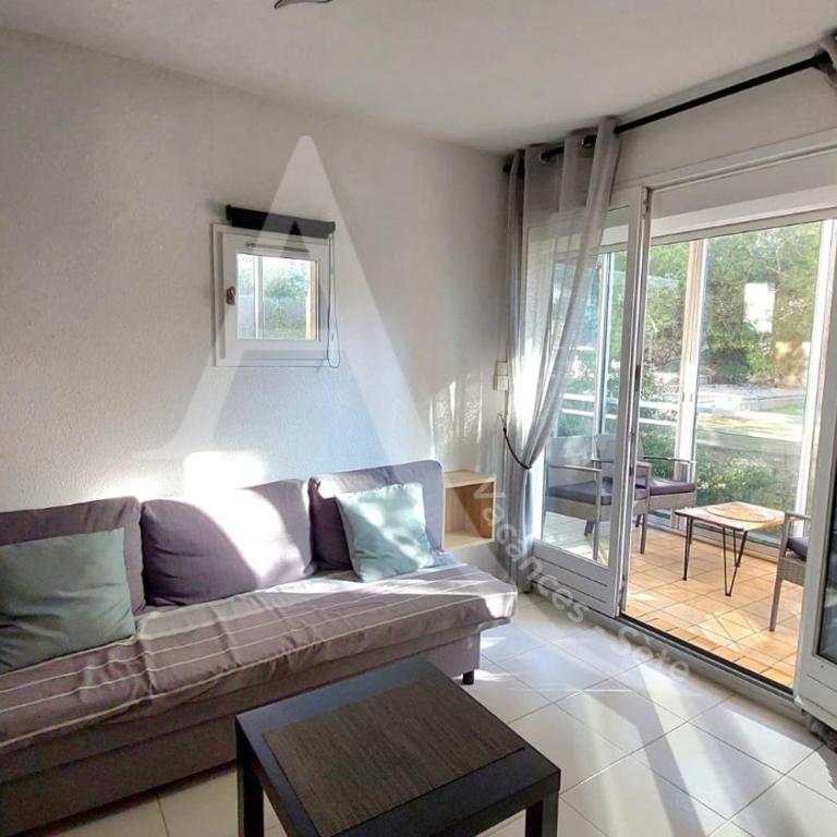 Beau T2 moderne, residence avec piscine - Place de parking - Apartment mit 1 Schlafzimmer – Nichtraucher - 12