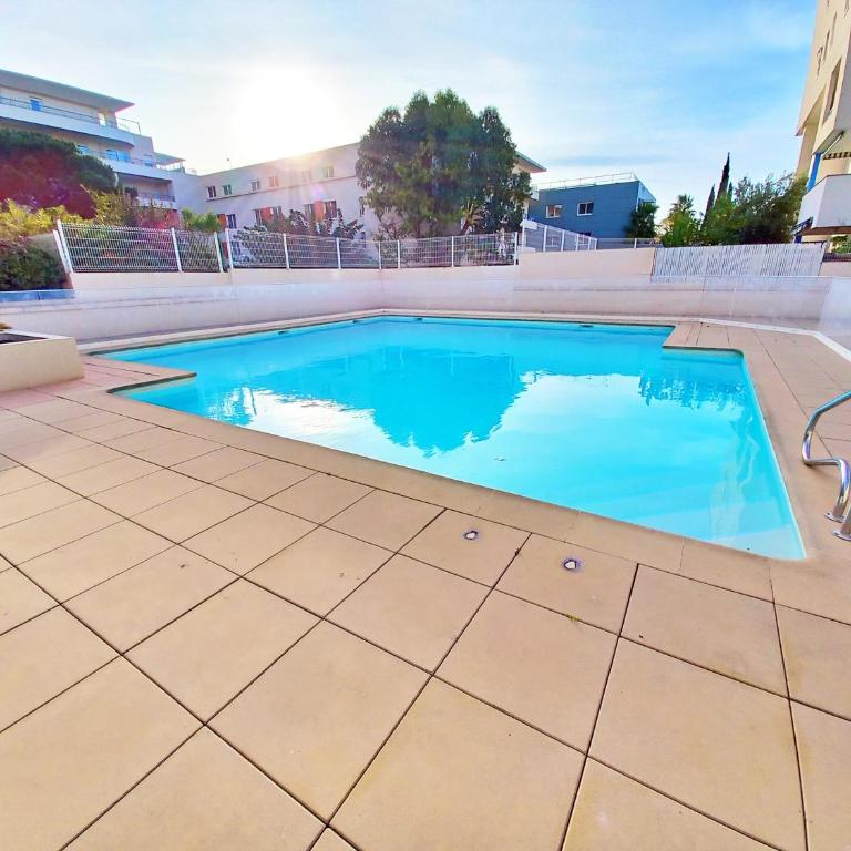"Le Crystal" 4pers-Piscine-Proche plages&commerces - Apartment mit 1 Schlafzimmer - 14
