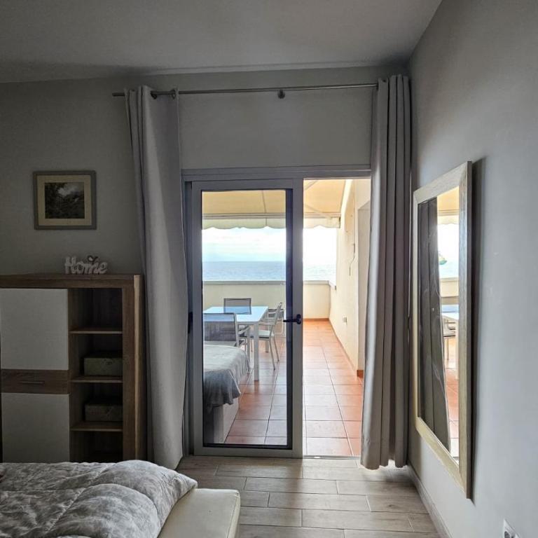 Ocean Front Playa Chica - Apartamento 1 dormitorio con vistas al mar y terraza - 22